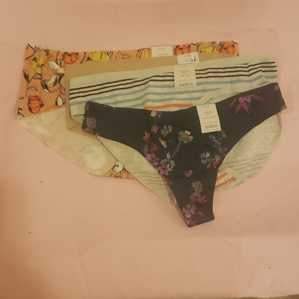 Lot of 4 panties